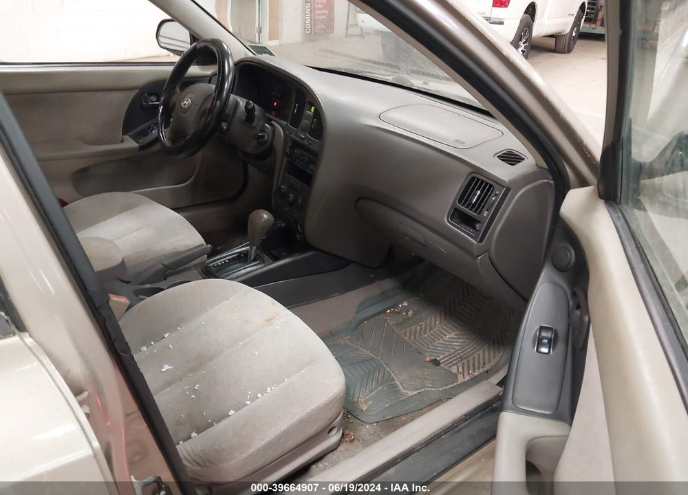 2006 HYUNDAI ELANTRA GLS/LIMITED VIN: KMHDN46D46U341872