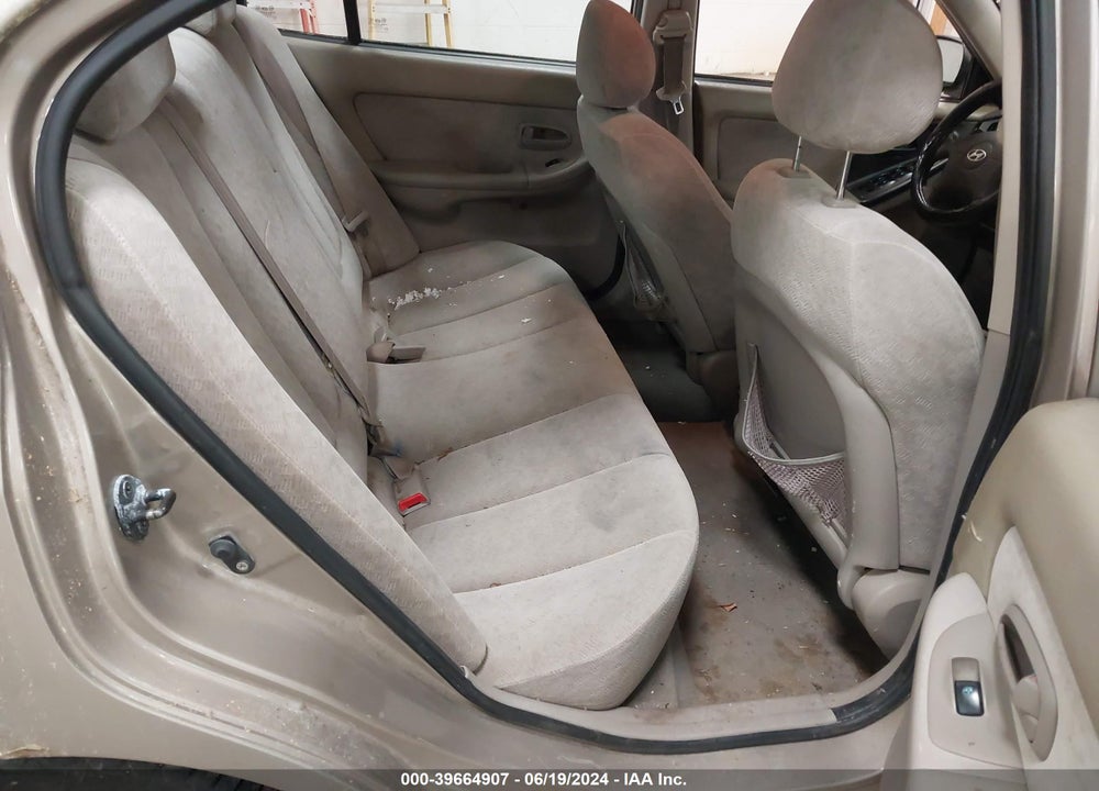 2006 HYUNDAI ELANTRA GLS/LIMITED VIN: KMHDN46D46U341872