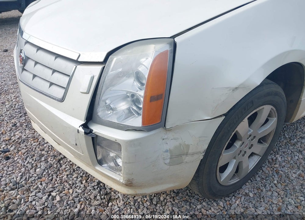 2008 CADILLAC SRX V6 VIN: 1GYEE637680184661