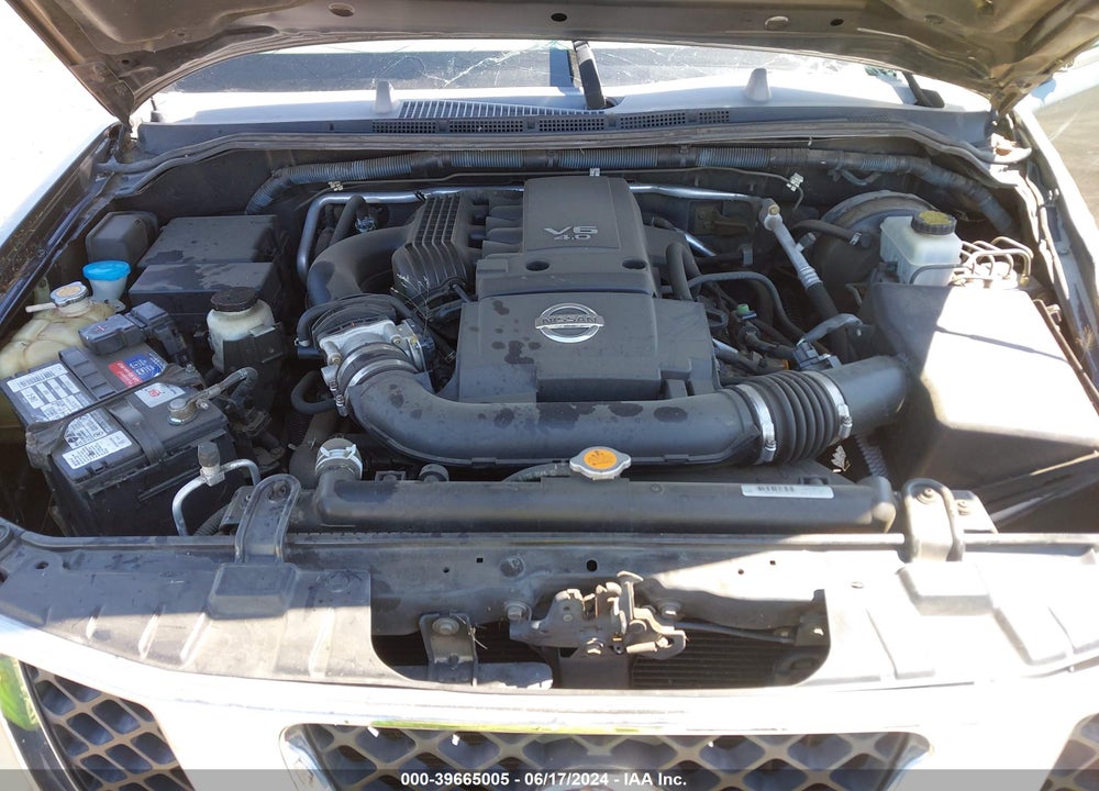 2007 NISSAN FRONTIER SE VIN: 1N6AD07UX7C411574