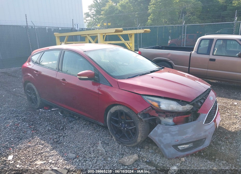2016 FORD FOCUS SE VIN: 1FADP3K28GL302776