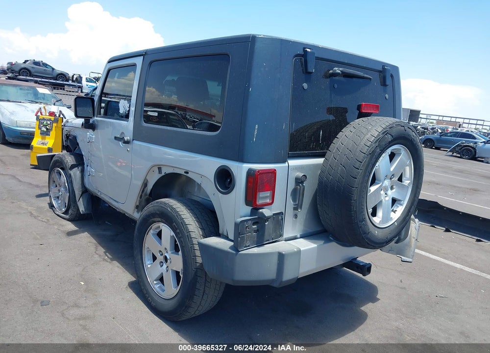 2008 JEEP WRANGLER SAHARA VIN: 1J4FA54168L566076