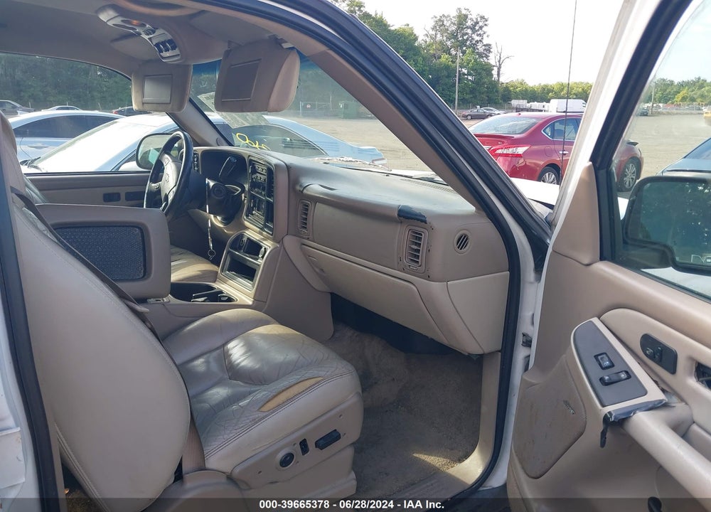 2003 CHEVROLET TAHOE LT VIN: 1GNEK13Z83J171455