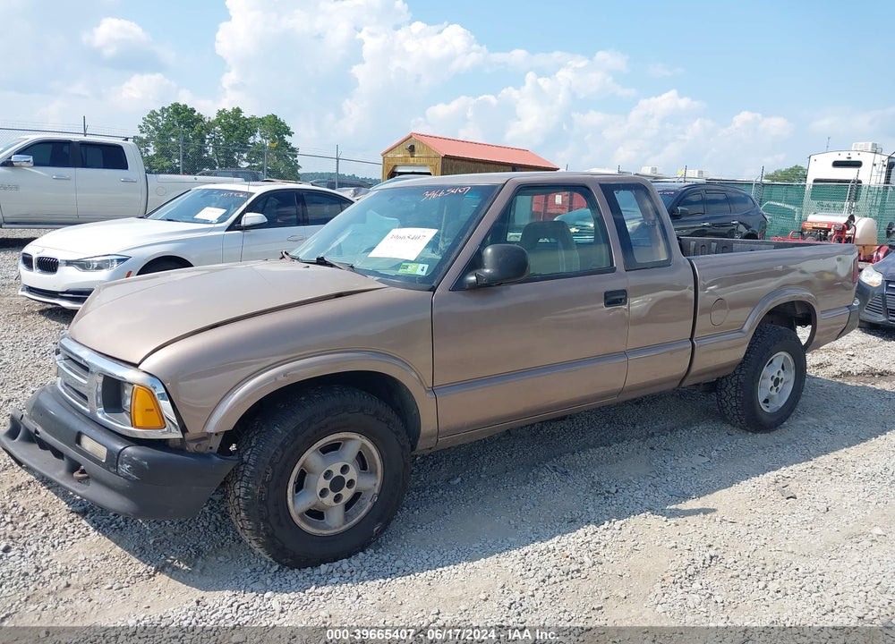 1997 CHEVROLET T10 LS SPORTSIDE VIN: 1GCDT19XXVK116557