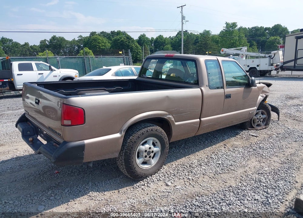 1997 CHEVROLET T10 LS SPORTSIDE VIN: 1GCDT19XXVK116557
