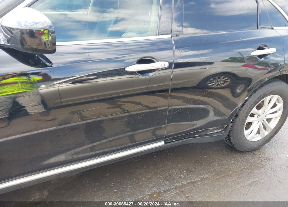 2017 INFINITI QX70 VIN: JN8CS1MW1HM414294