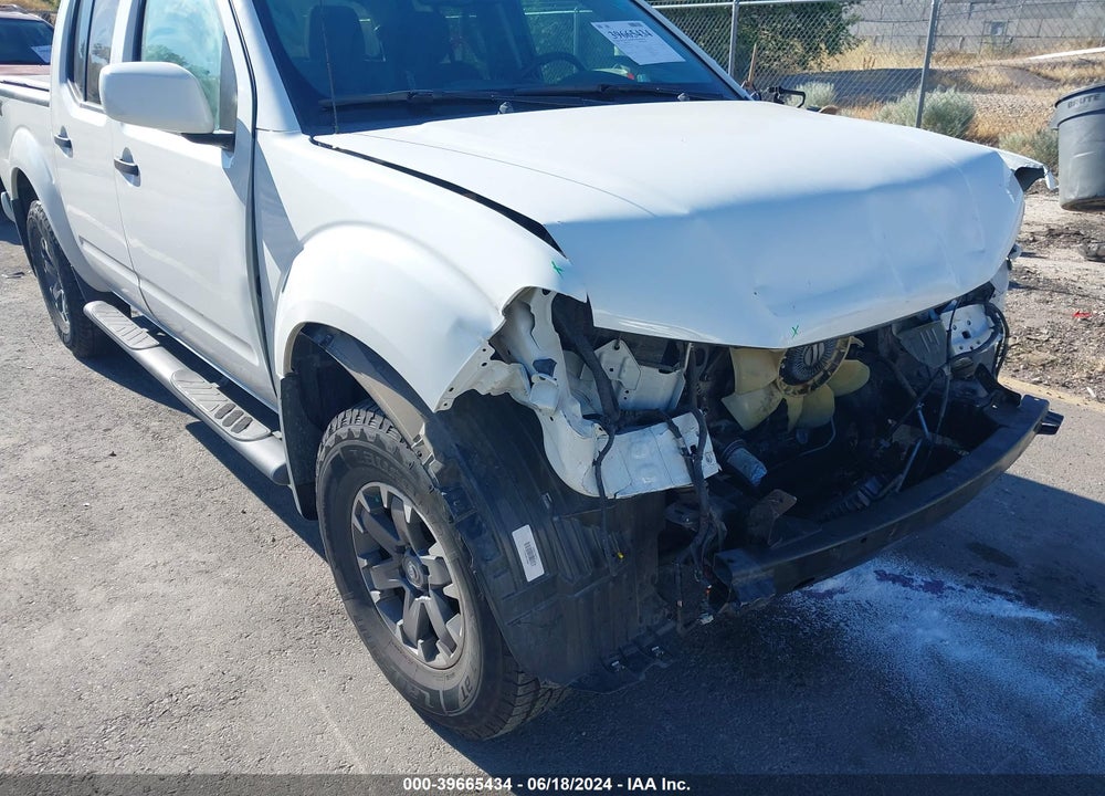 2018 NISSAN FRONTIER PRO-4X VIN: 1N6AD0EV4JN772984