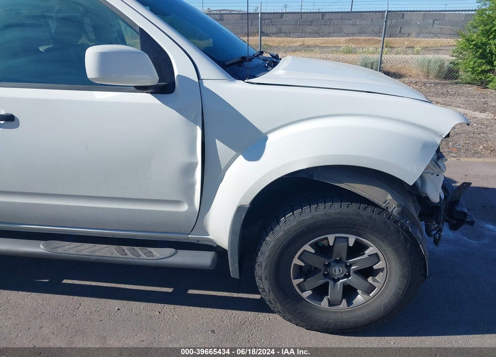 2018 NISSAN FRONTIER PRO-4X VIN: 1N6AD0EV4JN772984