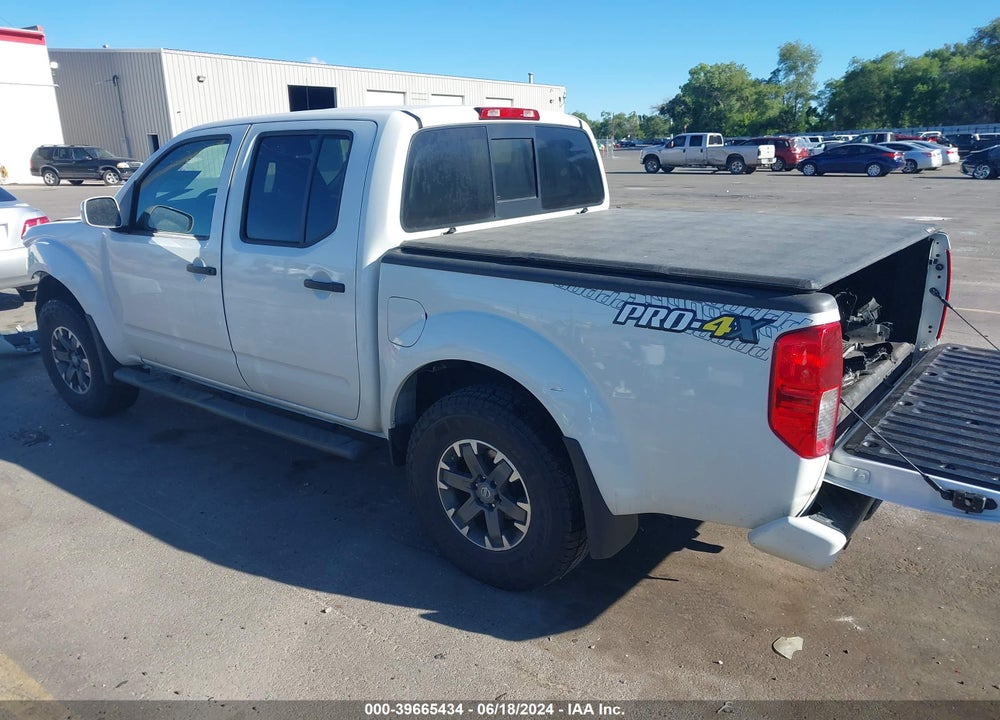 2018 NISSAN FRONTIER PRO-4X VIN: 1N6AD0EV4JN772984