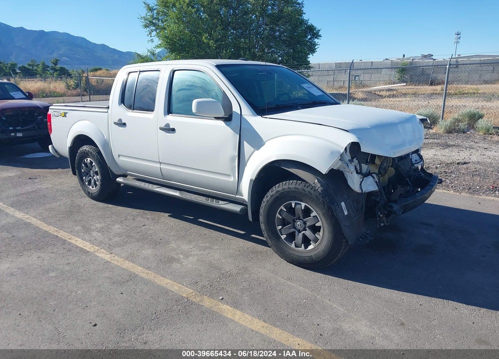 2018 NISSAN FRONTIER PRO-4X VIN: 1N6AD0EV4JN772984