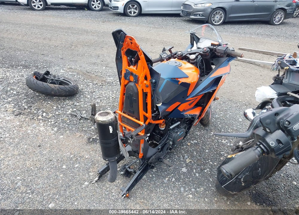 2022 KTM 390 RC VIN: MD2JYJ405NC216603