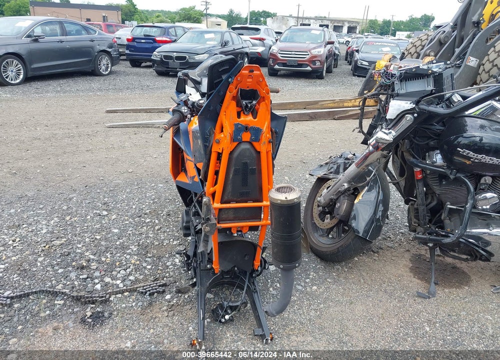 2022 KTM 390 RC VIN: MD2JYJ405NC216603