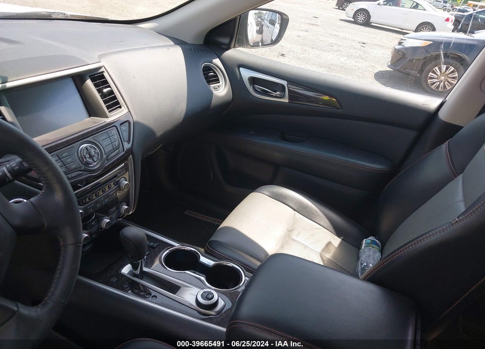 2019 NISSAN PATHFINDER SL VIN: 5N1DR2MM7KC649405