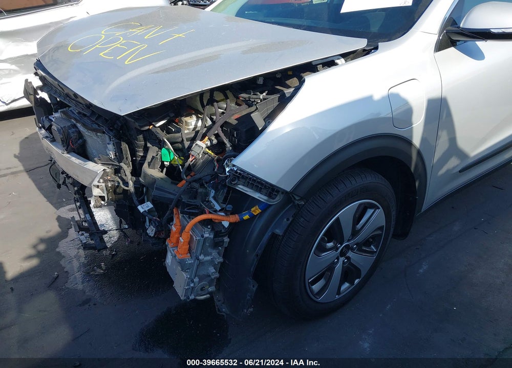 2019 KIA NIRO PLUG-IN HYBRID EX PREMIUM VIN: KNDCC3LD2K5261737