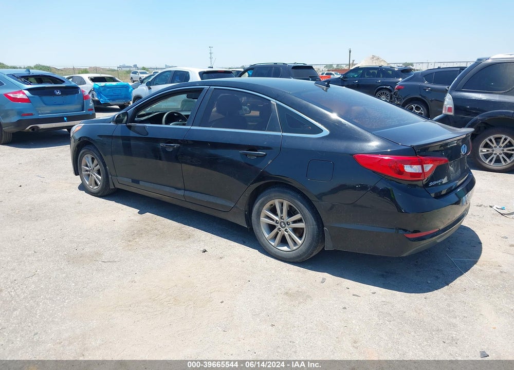 2015 HYUNDAI SONATA SE VIN: 5NPE24AF6FH170322