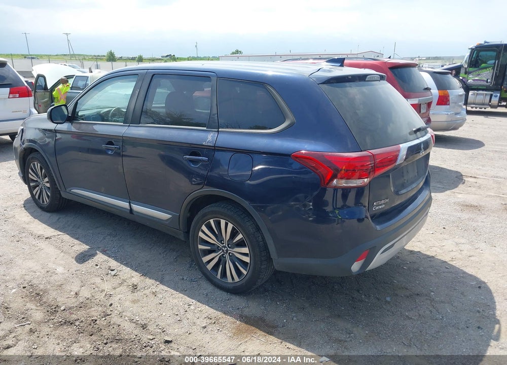 2019 MITSUBISHI OUTLANDER ES VIN: JA4AZ3A33KZ020692