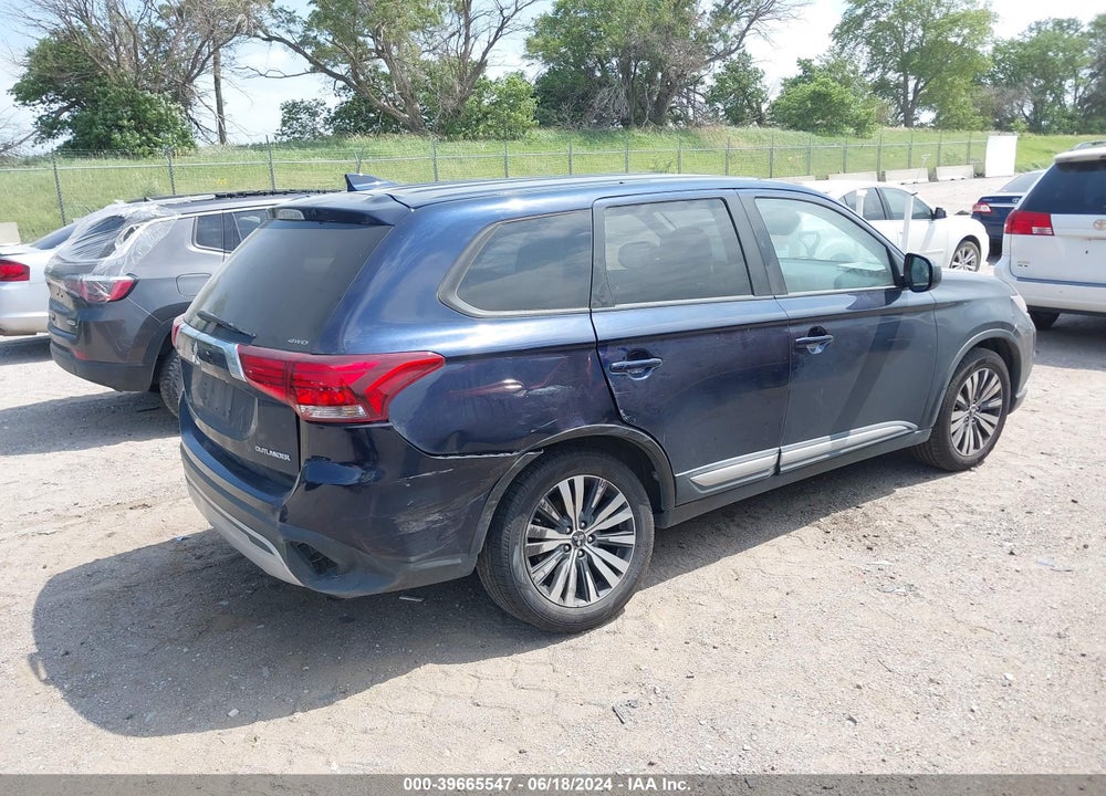 2019 MITSUBISHI OUTLANDER ES VIN: JA4AZ3A33KZ020692