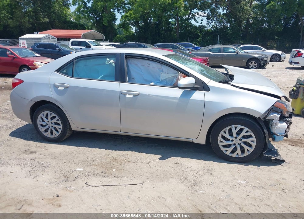 2017 TOYOTA COROLLA LE VIN: 5YFBURHE2HP685380