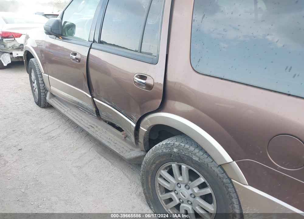 2011 FORD EXPEDITION XLT VIN: 1FMJU1H52BEF38523