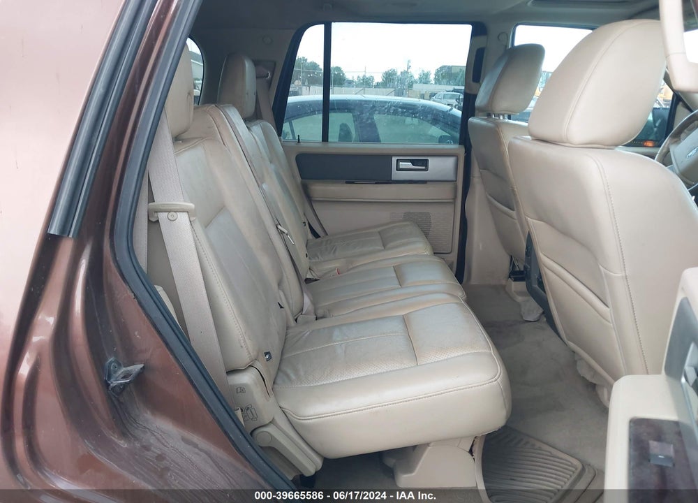 2011 FORD EXPEDITION XLT VIN: 1FMJU1H52BEF38523