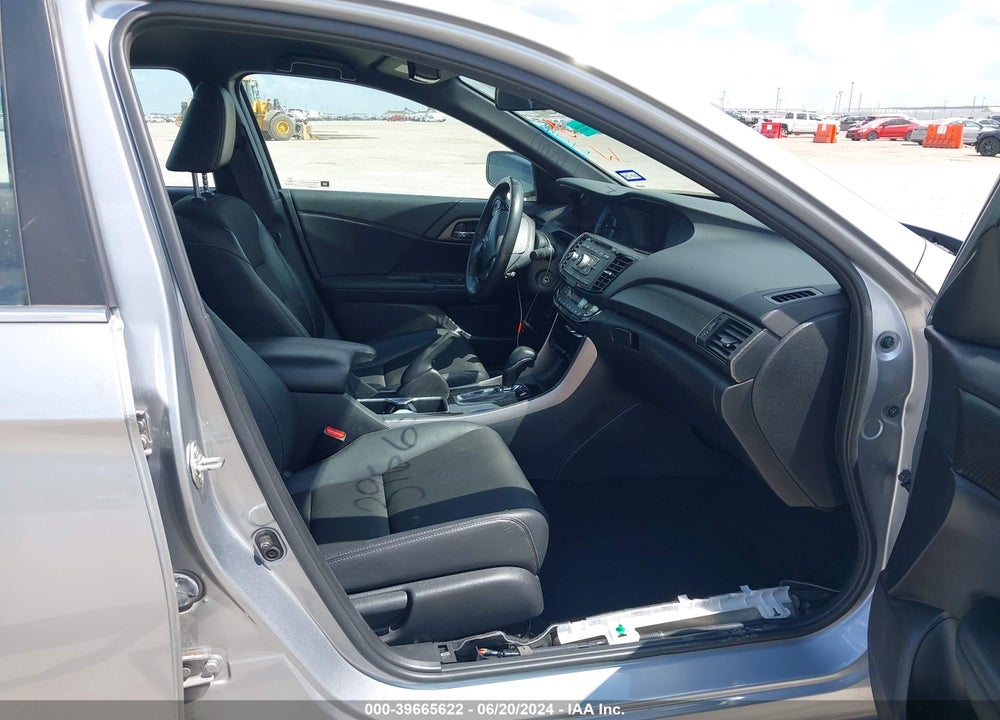 2017 HONDA ACCORD SPORT VIN: 1HGCR2F50HA068372