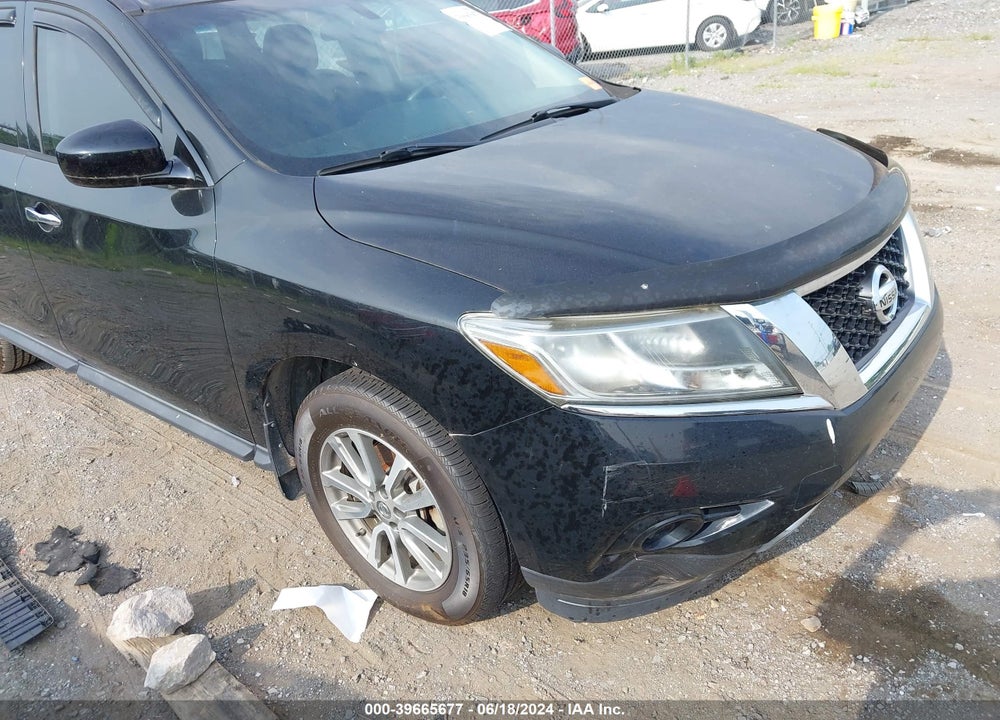 2014 NISSAN PATHFINDER S VIN: 5N1AR2MN1EC605027