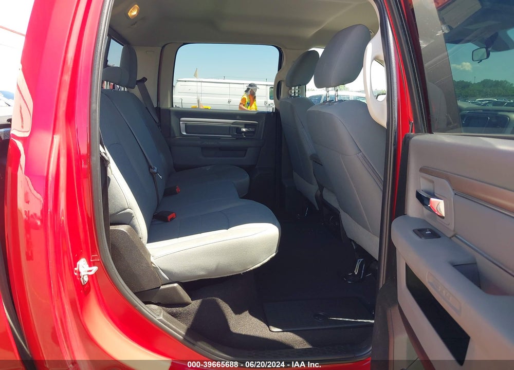 2019 RAM 1500 CLASSIC SLT 4X4 6'4 BOX VIN: 1C6RR7TT1KS626201