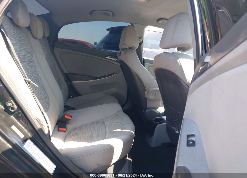 2016 HYUNDAI ACCENT SE VIN: KMHCT4AE8GU041061