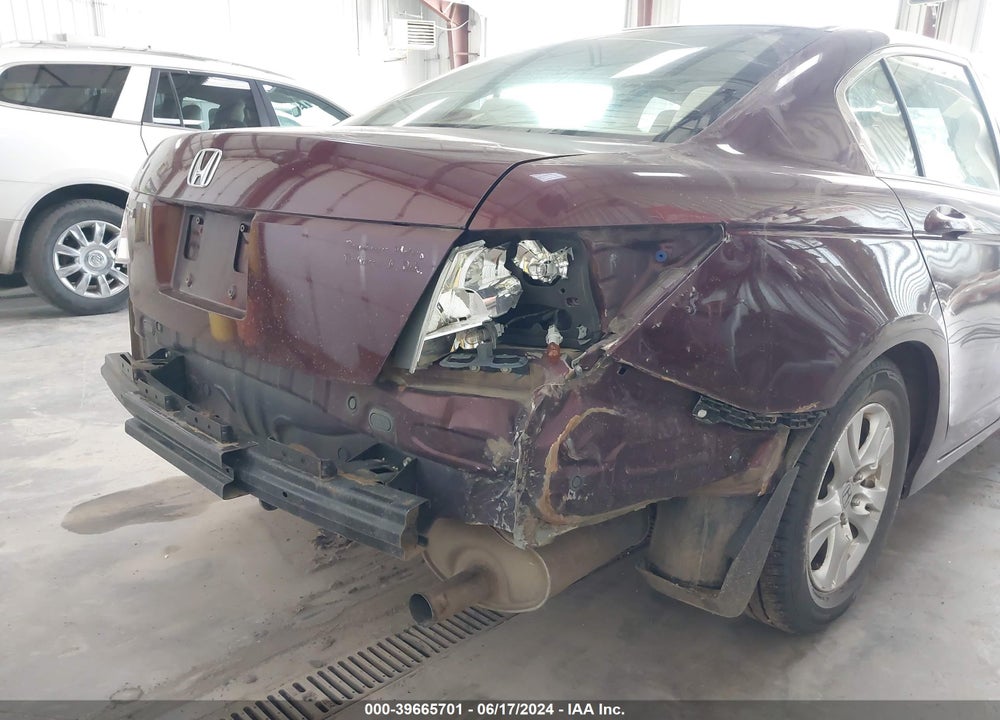 2008 HONDA ACCORD 2.4 LX-P VIN: JHMCP26438C030715