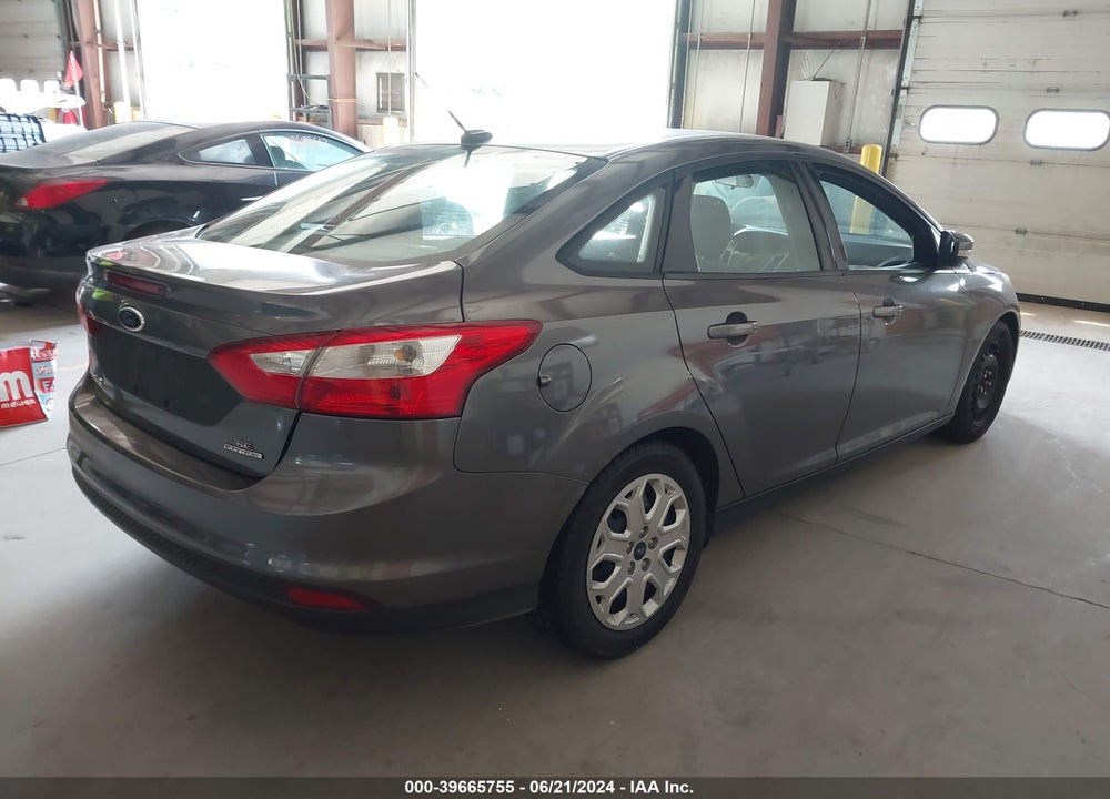 2014 FORD FOCUS SE VIN: 1FADP3F24EL187245