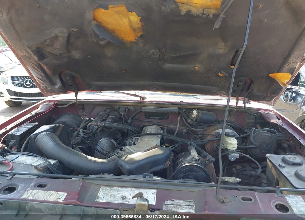 1990 FORD BRONCO II VIN: 1FMCU14T7LUA81275