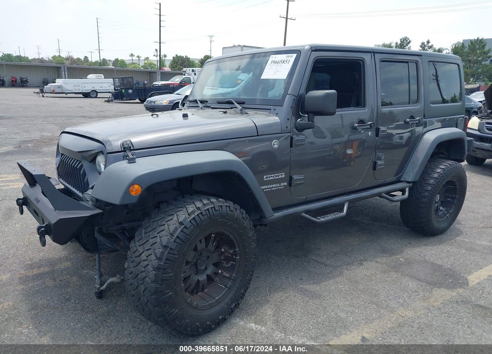 2014 JEEP WRANGLER UNLIMITED SPORT VIN: 1C4BJWDG9EL238631