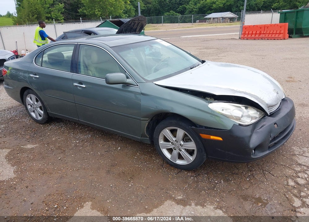 2005 LEXUS ES 330 VIN: JTHBA30G455057878