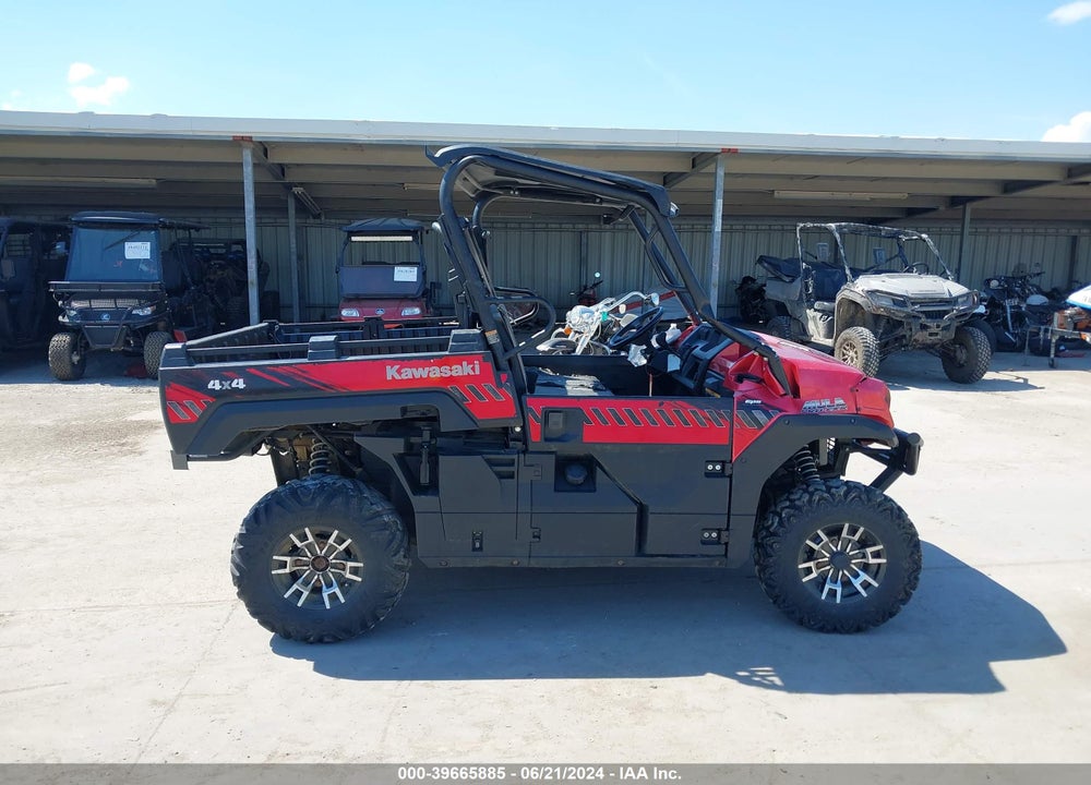 2018 KAWASAKI KAF820 K VIN: JKBAFSK12JB501066