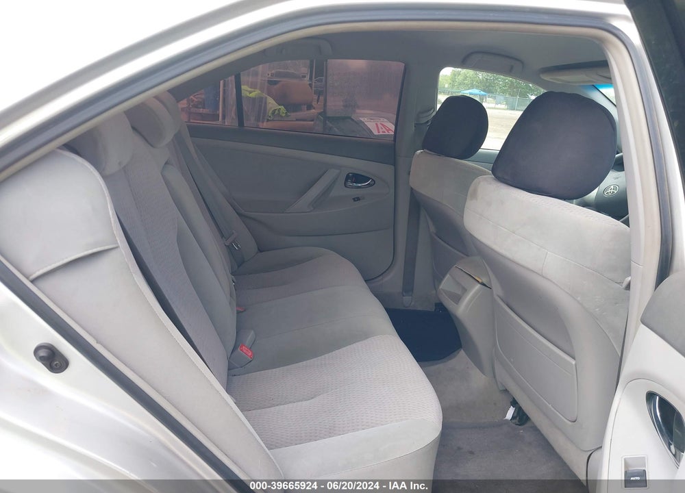 2011 TOYOTA CAMRY LE VIN: 4T1BF3EK3BU173196