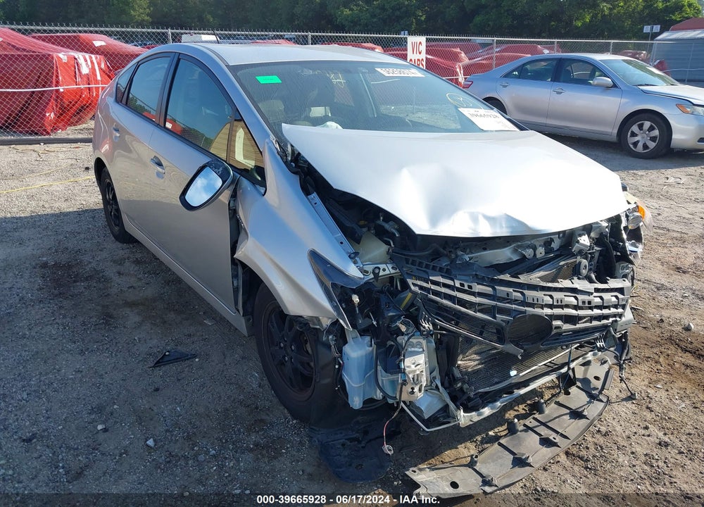 2013 TOYOTA PRIUS THREE VIN: JTDKN3DU2D5547515