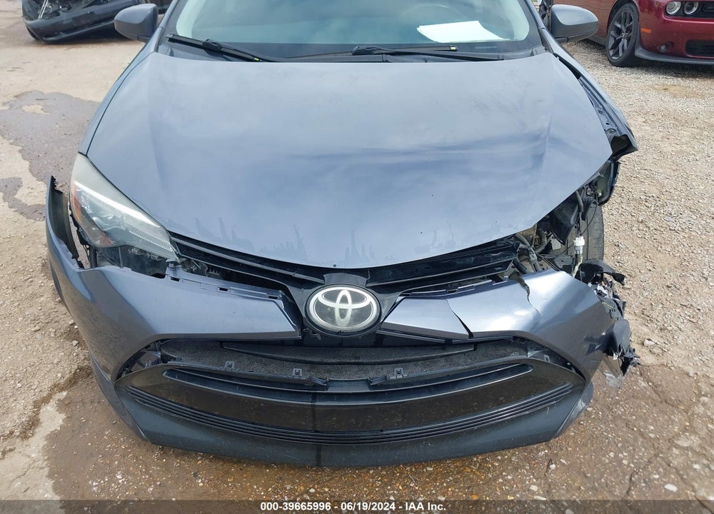 2017 TOYOTA COROLLA LE VIN: 5YFBURHE8HP722755