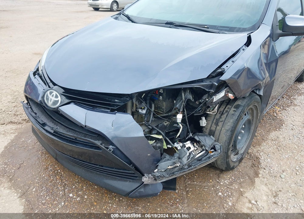 2017 TOYOTA COROLLA LE VIN: 5YFBURHE8HP722755