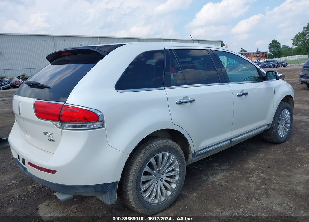 2015 LINCOLN MKX VIN: 2LMDJ8JK8FBL33924