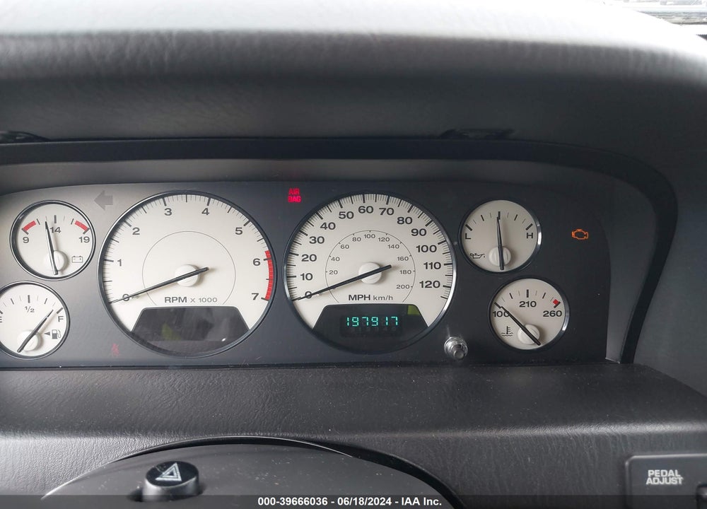 2002 JEEP GRAND CHEROKEE OVERLAND VIN: 1J8GW68J12C204944