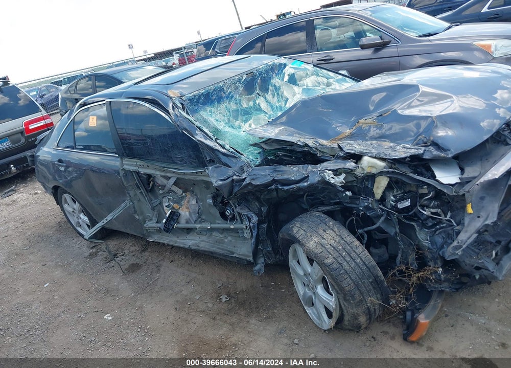 2008 TOYOTA CAMRY SE V6 VIN: 4T1BK46K38U561750