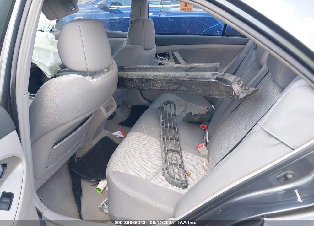 2008 TOYOTA CAMRY SE V6 VIN: 4T1BK46K38U561750