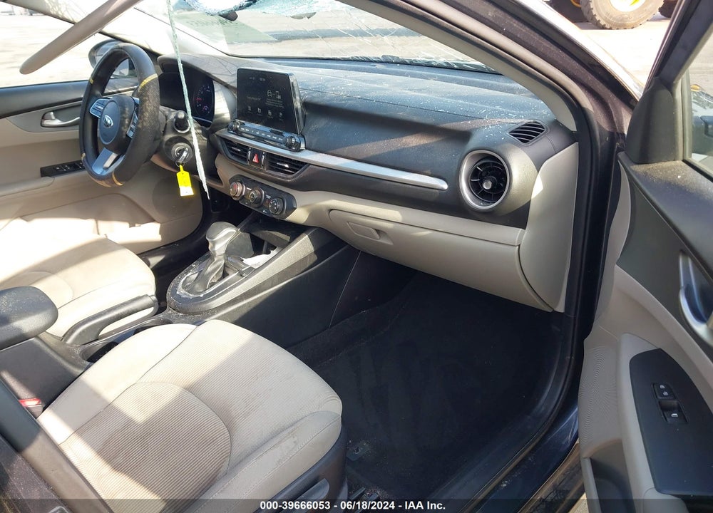 2021 KIA FORTE LXS VIN: 3KPF24AD5ME403739