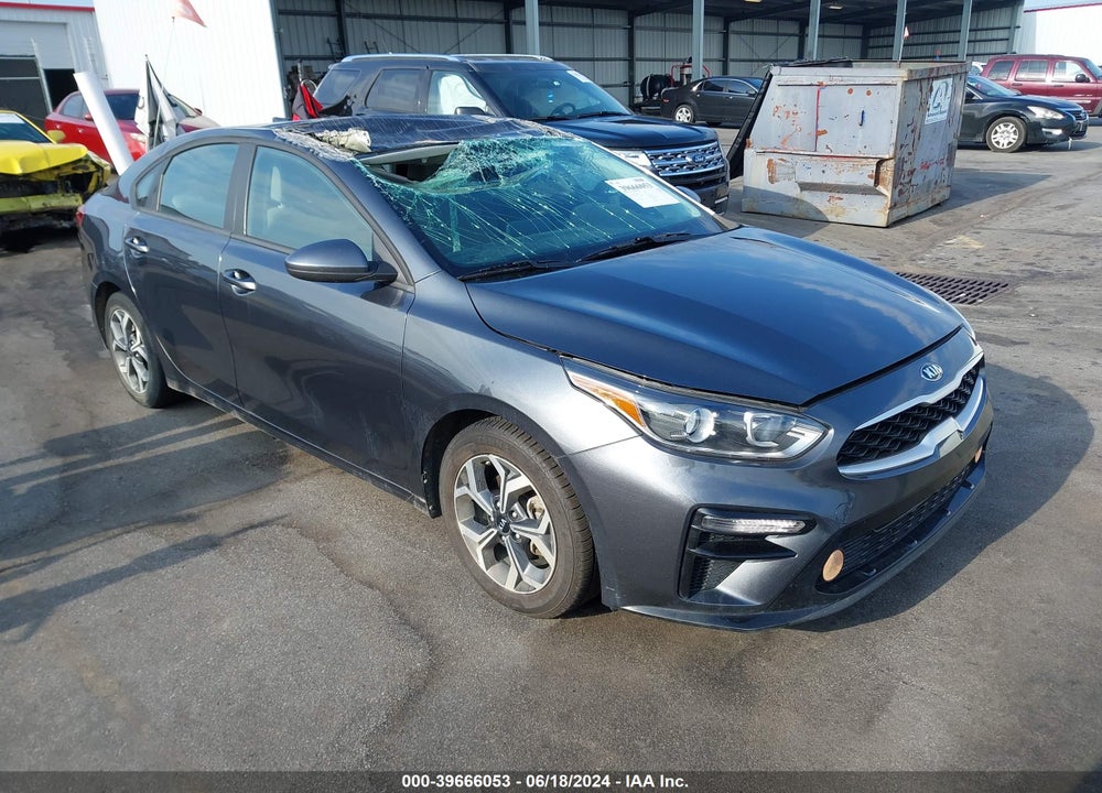 2021 KIA FORTE LXS VIN: 3KPF24AD5ME403739