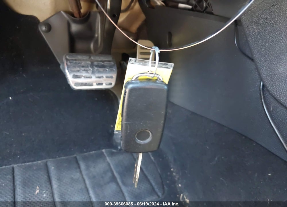 2012 VOLKSWAGEN GTI 4-DOOR VIN: WVWHV7AJ1CW168414