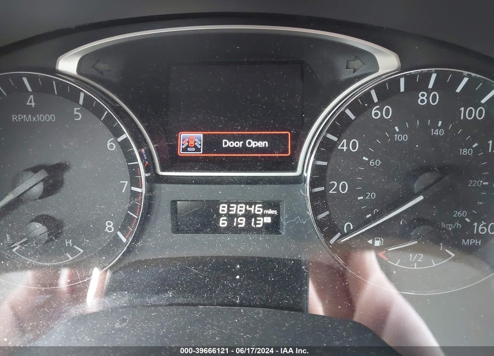 2015 NISSAN PATHFINDER SL VIN: 5N1AR2MN3FC656837
