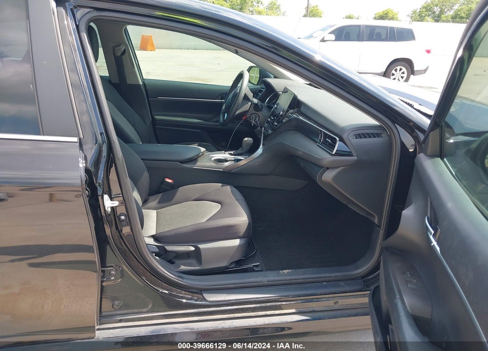 2021 TOYOTA CAMRY LE VIN: 4T1C11AK9MU418728