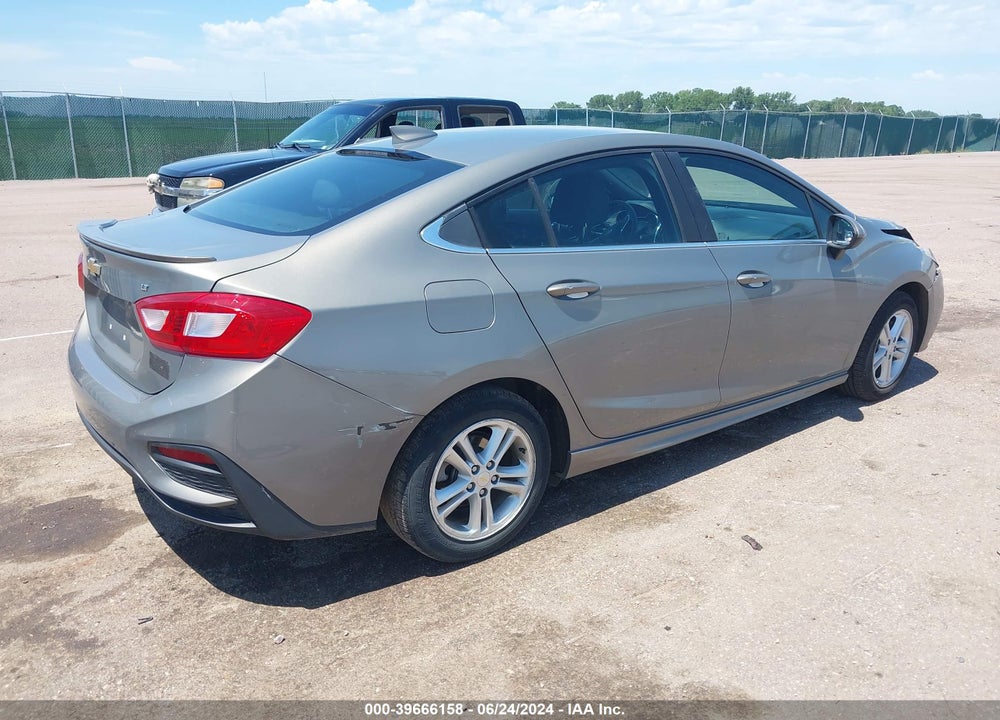 2017 CHEVROLET CRUZE LT AUTO VIN: 1G1BE5SM5H7203954