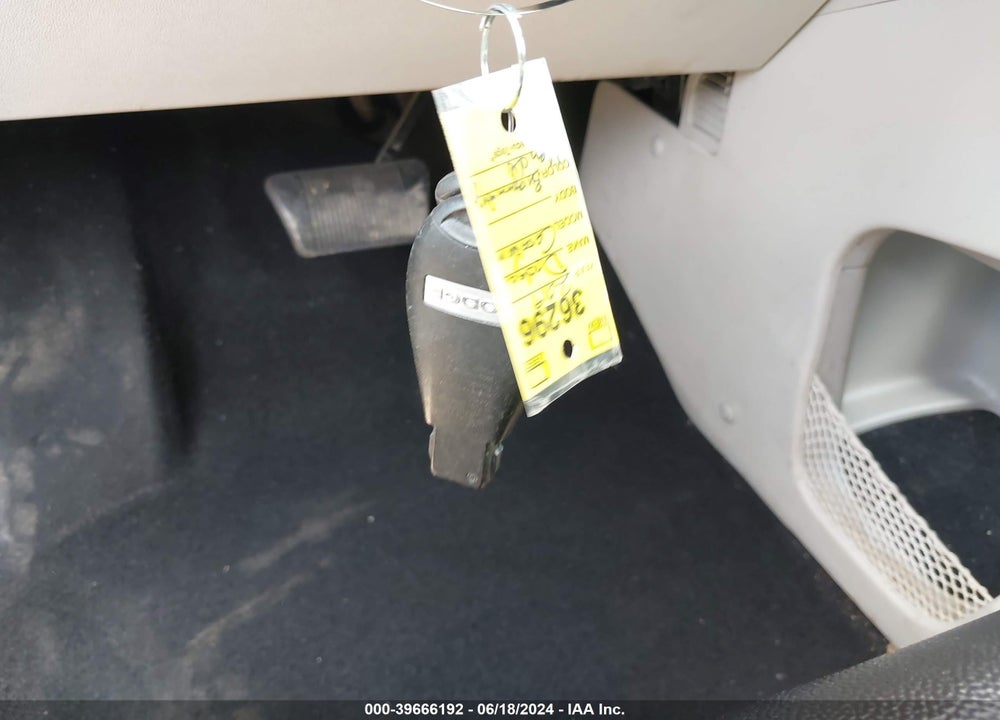 2019 DODGE GRAND CARAVAN SXT VIN: 2C4RDGCG5KR736373
