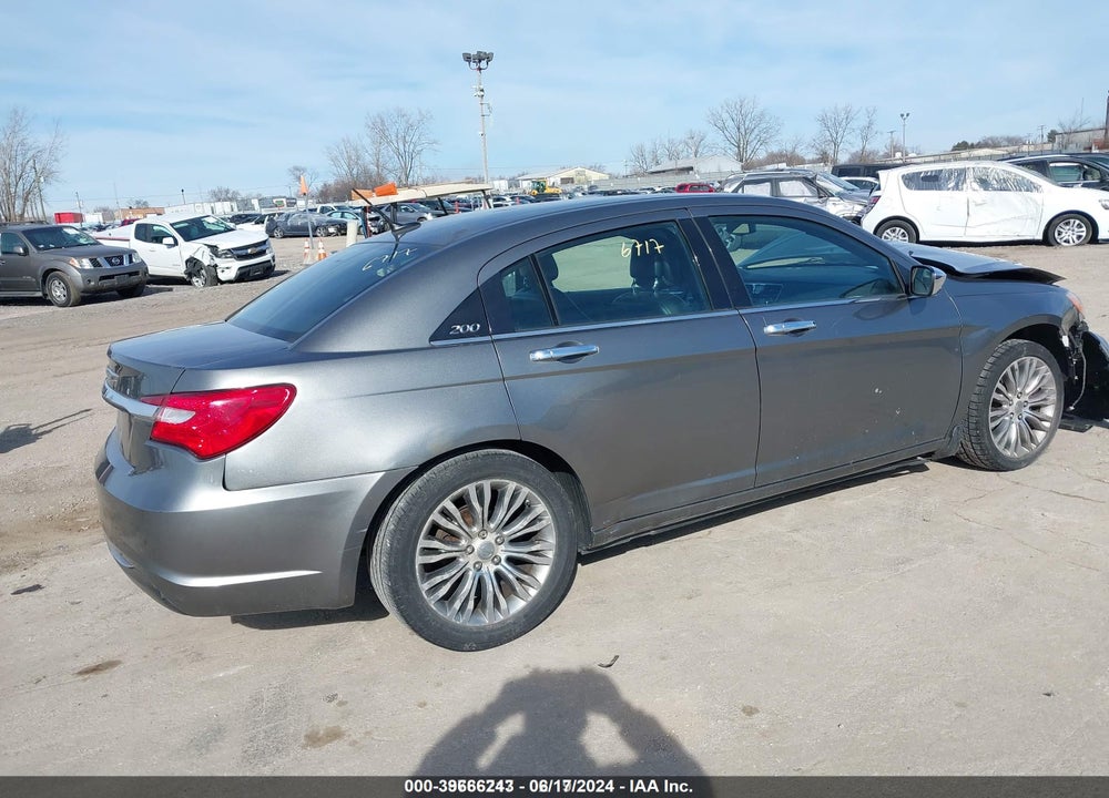 2012 CHRYSLER 200 LIMITED VIN: 1C3CCBCG1CN327110